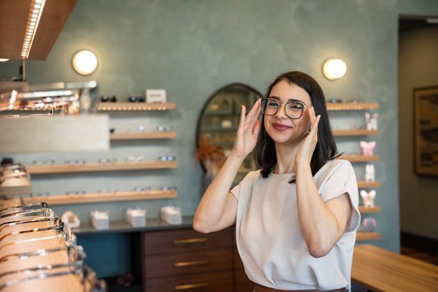 woman happy with her new eyeglasses